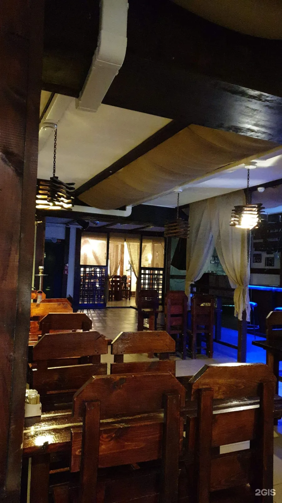 Bier-Haus Gubkinsburg, Губкинский