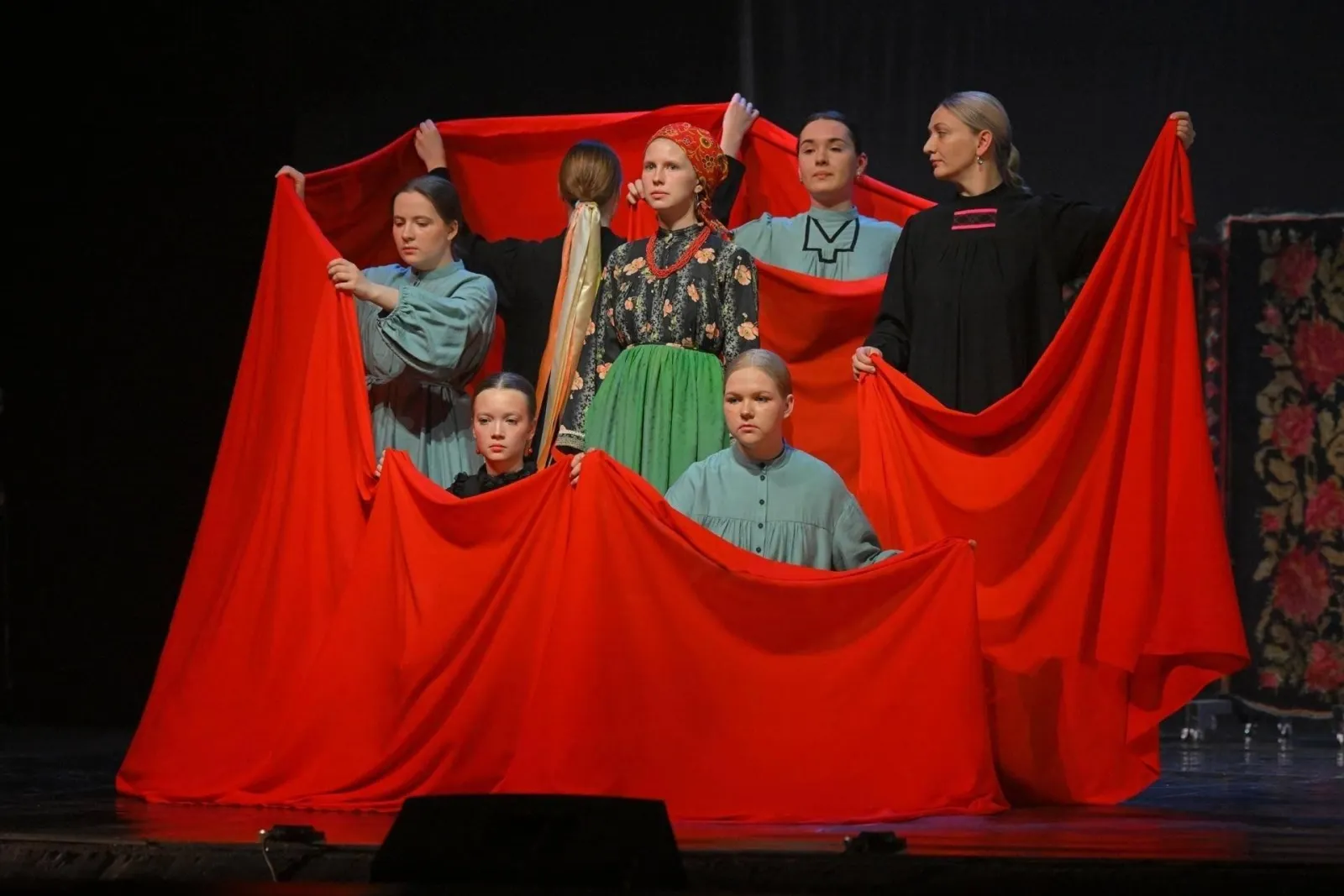Программа «В Сибирь», Окружной центр национальных культур г. Салехарда